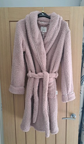 Bnwt pink lighweight - bnwt,