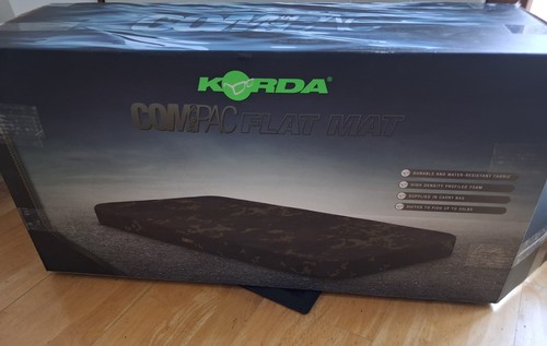 Korda compact dark camo flat - compact,