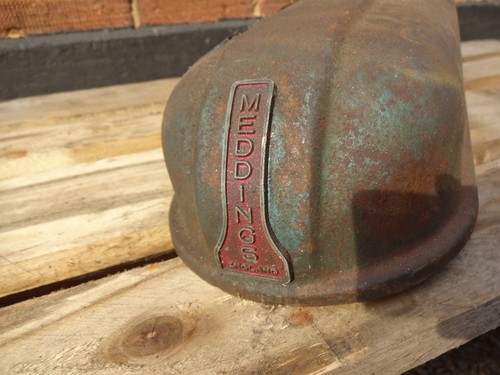 Medding bench pillar - bench, drill