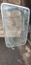 reliant scimitar rear window glass windscreen mk1