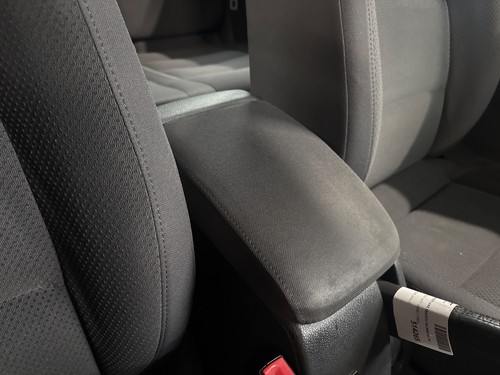 Volkswagen golf arm - rest, mk5