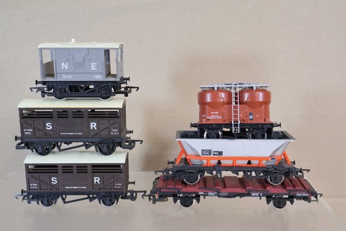 Hornby rake sr - rake, of