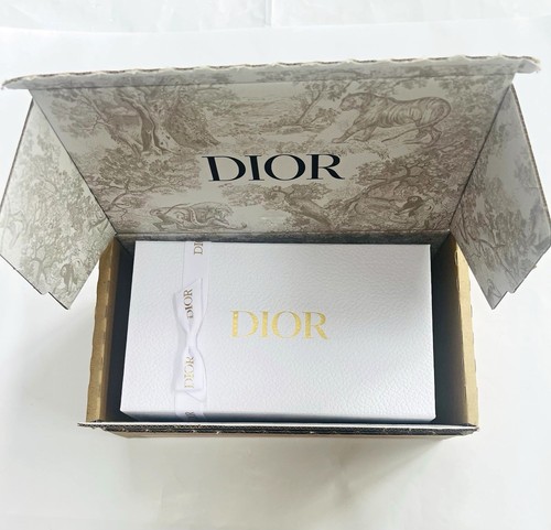 Dior gift box23x13x8 with - box23x13x8,