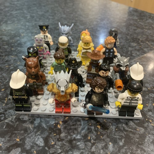 20x mixed lego minifigures - 20x,