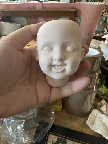 Antique doll style small - style,
