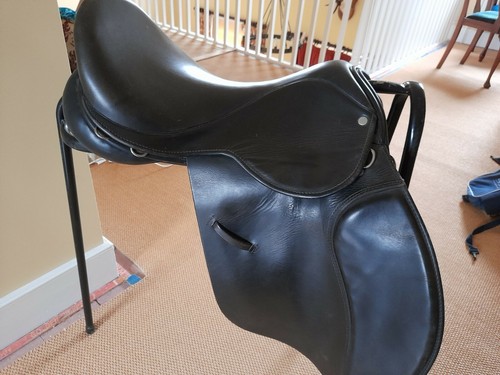 Ideal black leather 2 - 17, 1/2