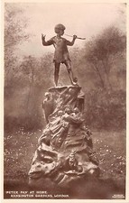 B85875  peter pan statue