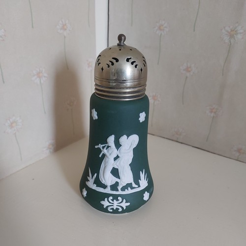 Wedgwood sugar shaker - wedgwood, sifter