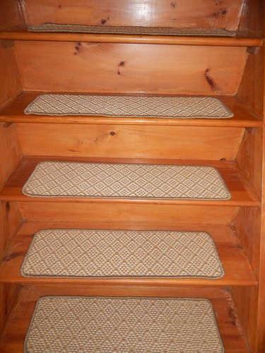 Step 30 stair - 9"x,