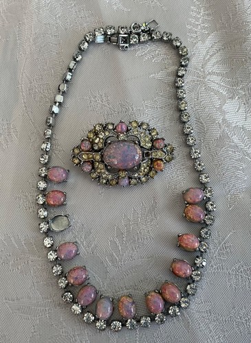 Necklace and brooch set 1920 - brooch, 1920's