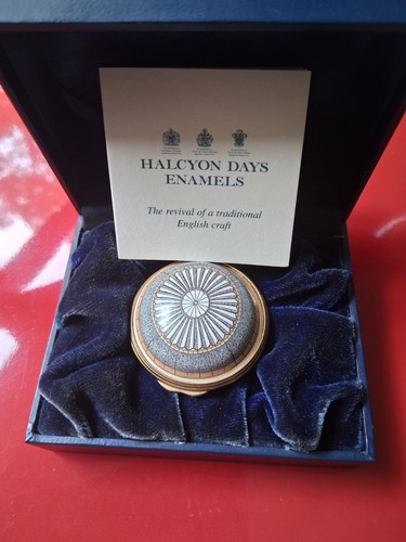 Halcyon days enamels round - halcyon,
