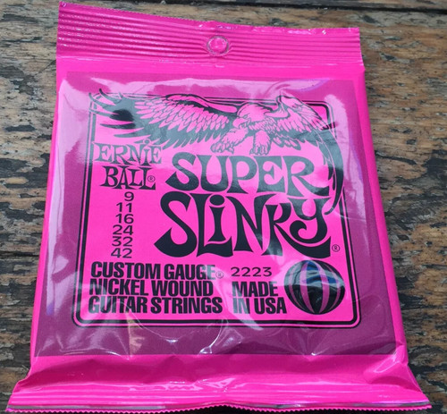 Ernie ball slinky earthwood - ball,
