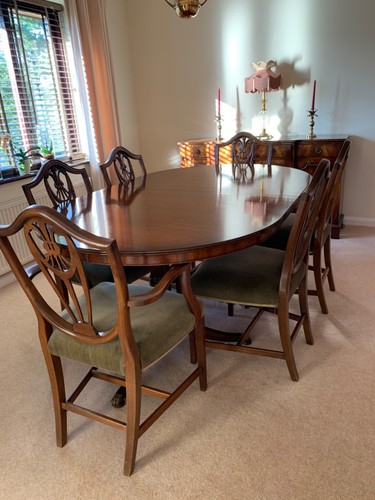 Vintage dark wood dinning - dark,