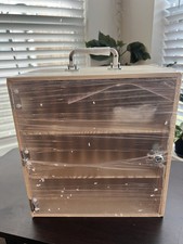 30 Slot Wooden Cell Phone