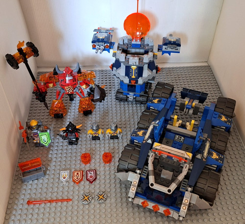 Lego 70322 nexo knights axl - nexo, axl's