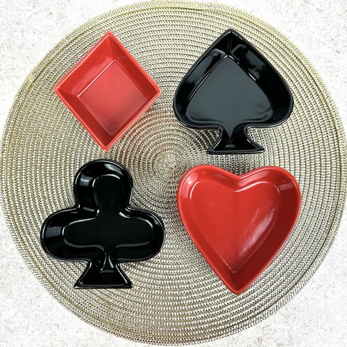 Set playing card - playing, nut