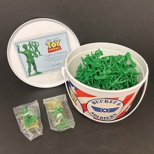 Toy Story Bucket O Soldiers Figures Complete 71 + 2 Parachutes Thinkway Toys