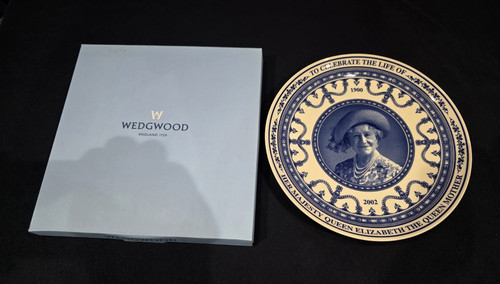 Wedgwood queen mother - queen,