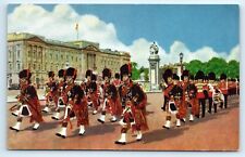 POSTCARD LONDON THE SCOTS GUARD PIPERS - 5360