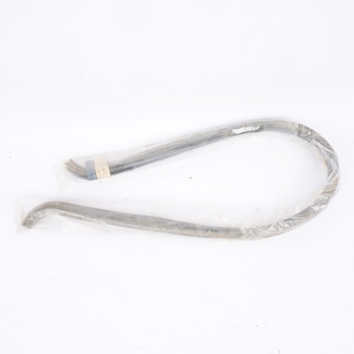 Front sunroof seal - front,