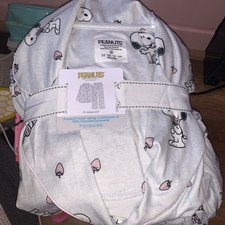 SNOOPY PEANUTS DOG STRAWBERRY