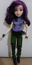 Disney Descendants Isle of Lost Evie Fashion Doll Evil Queen 2014
