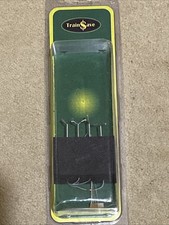 N Gauge 4 x Twin Headed Modern LED lights For Platform  / Street Lighting TSV254