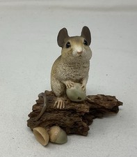 Castagna MOUSE WITH ACORNS STANDING ON LOG Sculpture Italy 1988 RARE Figurine