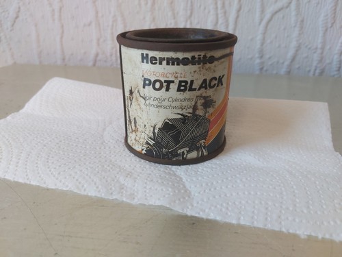 Old hermetite black - old,