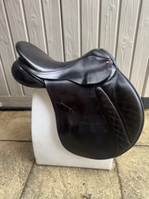 17.5” Albion Tzar GP Saddle Black Medium Wide