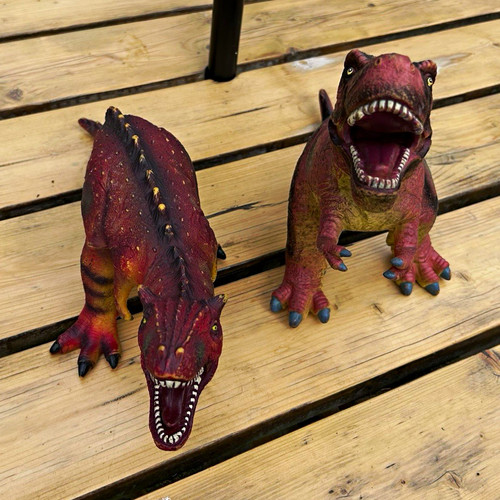 Lot plastic dinosaur - of,