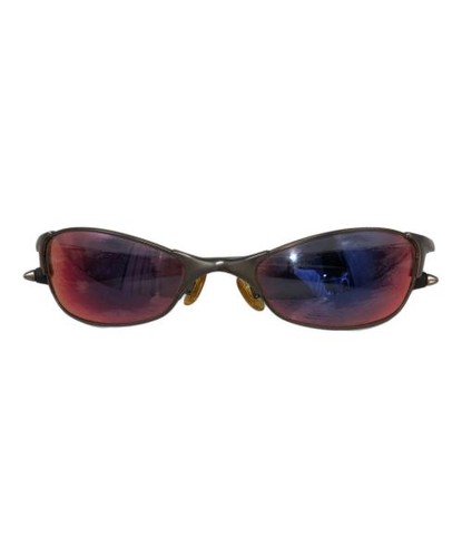 OAKLEY