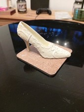 Leonardo Collection By If The Shoe Fits Cream Shoe