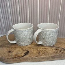 Fox And Ivy Two Mugs Off White