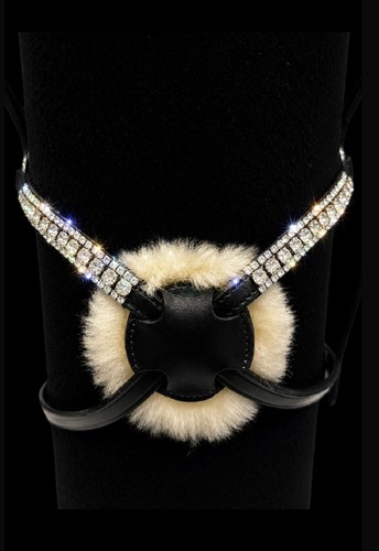 Stunning crystal diamante - stunning, crystal/diamante