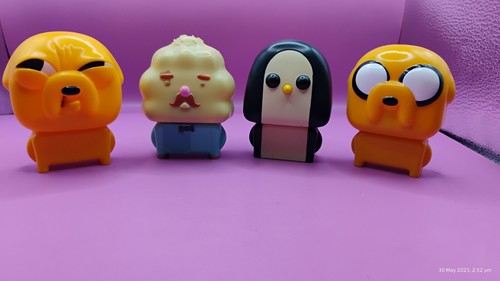 Mcdonalds happy meal toy - x,