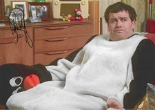 Paddy Houlihan - Actor - Mrs