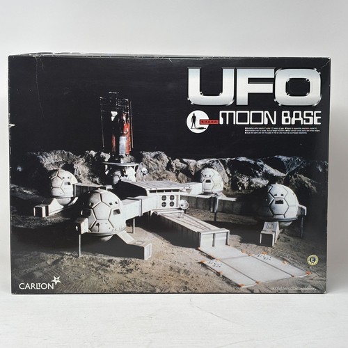 Aoshima ufo shado moon - aoshima, base