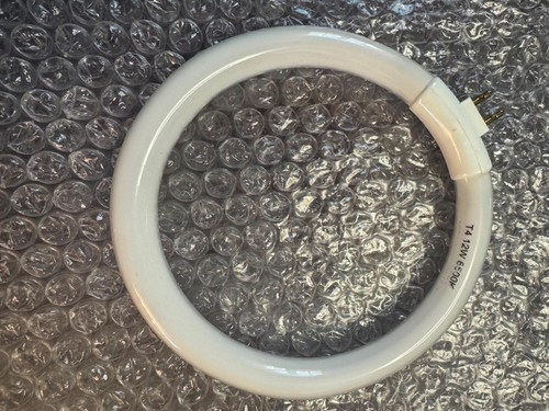 Compact fluorescent - compact,