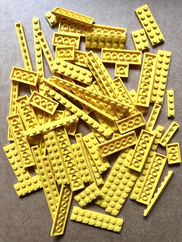 100g lego yellow plates - 100g,
