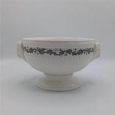 Wedgwood 'Stratford' Ivy Edme Pattern Rams Head Handles Footed Fruit/Salad Bowl
