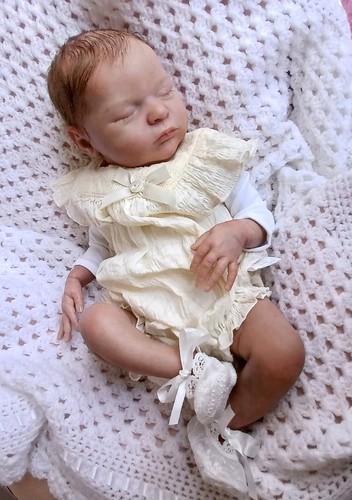 Reborn baby laura - reborn,