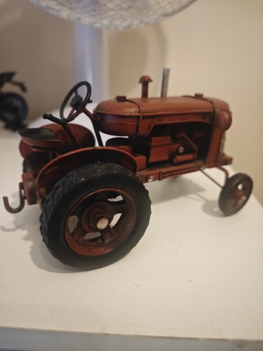 Vintage style tinplate model - tinplate,