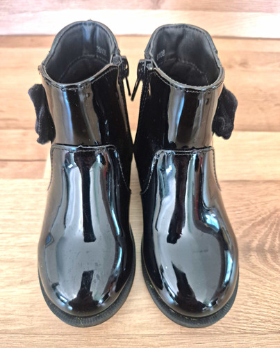 Walkright girls black patent - girls,