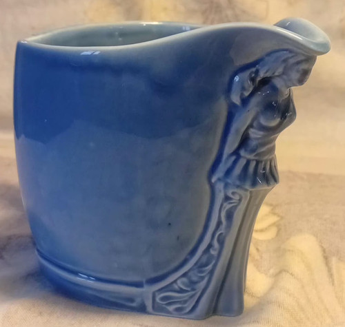 Vintage pretty blue milk - blue,