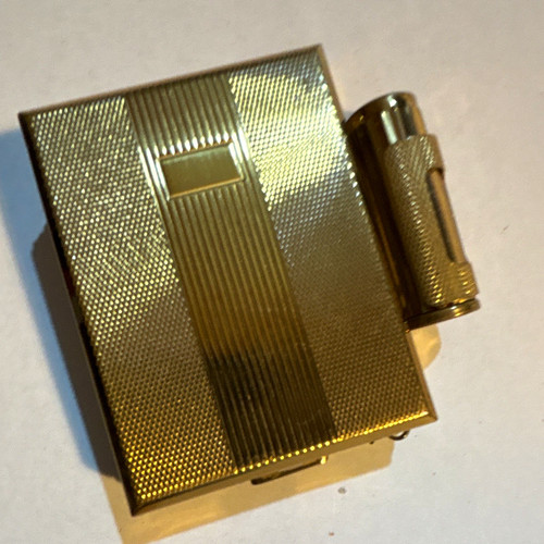 Kigu gold tone metal - metal, compact
