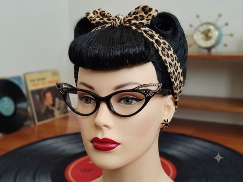 Gorgeous vintage 1950 - vintage, cat