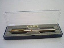 VINTAGE BOXED PARKER 45 FLIGHTER DELUXE GT CARTRIDGE FOUNTAIN PEN/14K GOLD M NIB