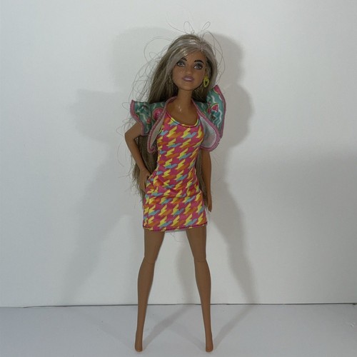 Barbie doll hair salon series - barbie,