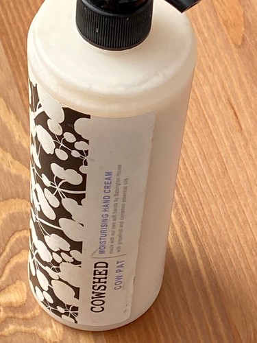 Cowshed cow pat moisturising